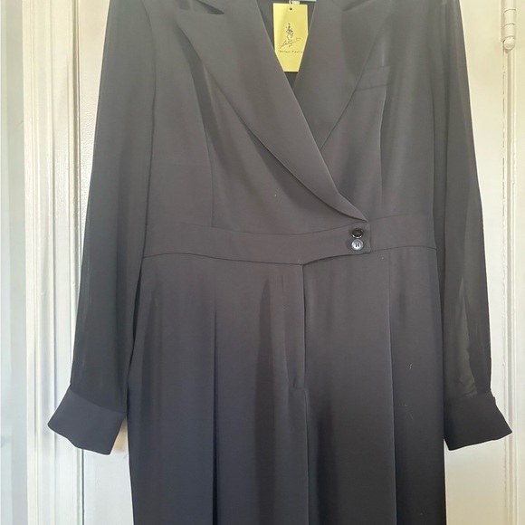 Elegant Black Jumpsuit - Picture 3 of 6